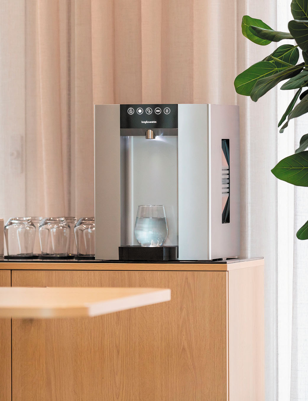 Borg & Overstrom E6 Counter-top Mains Fed Water Dispenser Silver